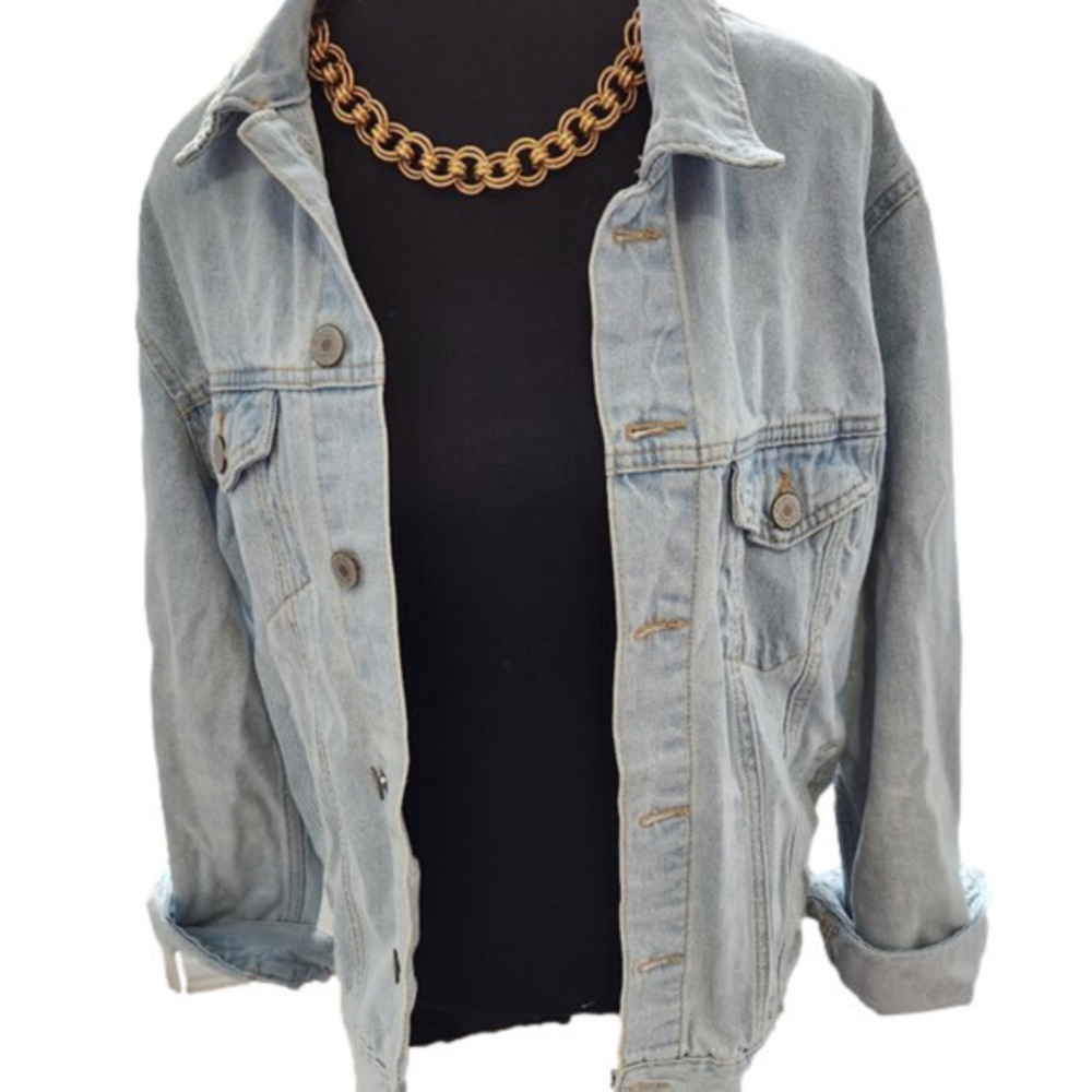 P198. Sunrise Kingdom Lightwash Denim Trucker's Jacket |M